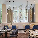 Hotel Voco By Ihg 4*