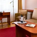 Hotel Voco By Ihg