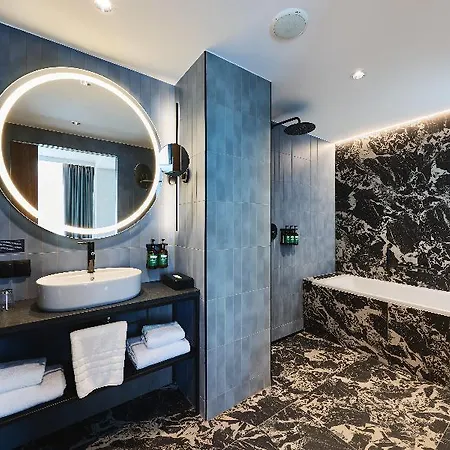 Hotell Voco By Ihg Katowice