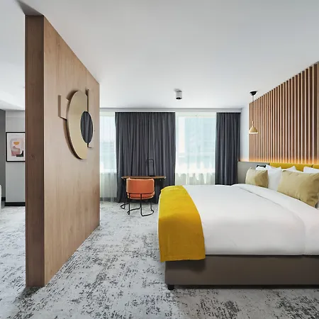 Voco By Ihg Готель Катовіце