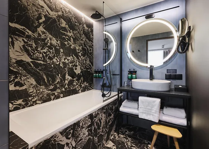 Voco By Ihg Hotel 4*